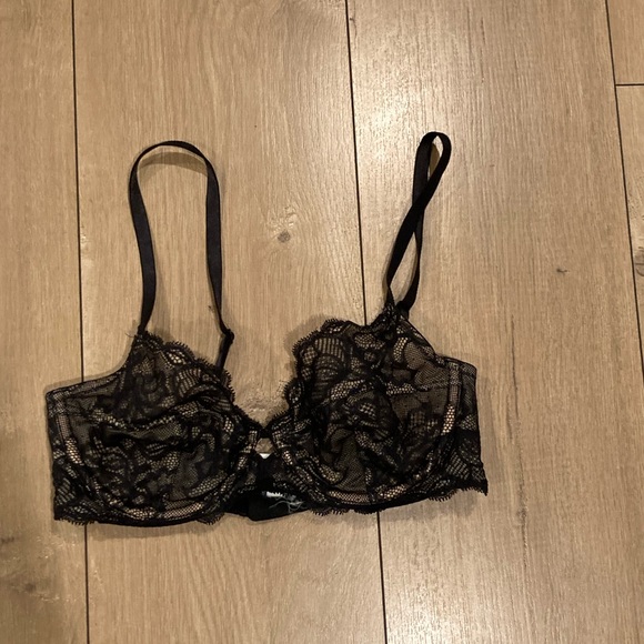 Size 32C Lace Bra - Picture 3 of 12